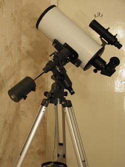 Телескоп МСТ-180 производства компании «Сантел-М» на монтировке LXD-500